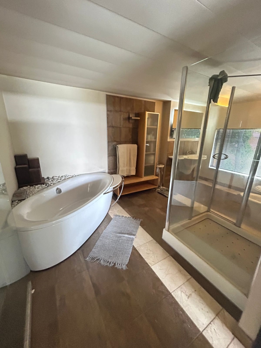 3 Bedroom Property for Sale in Kosmos North West